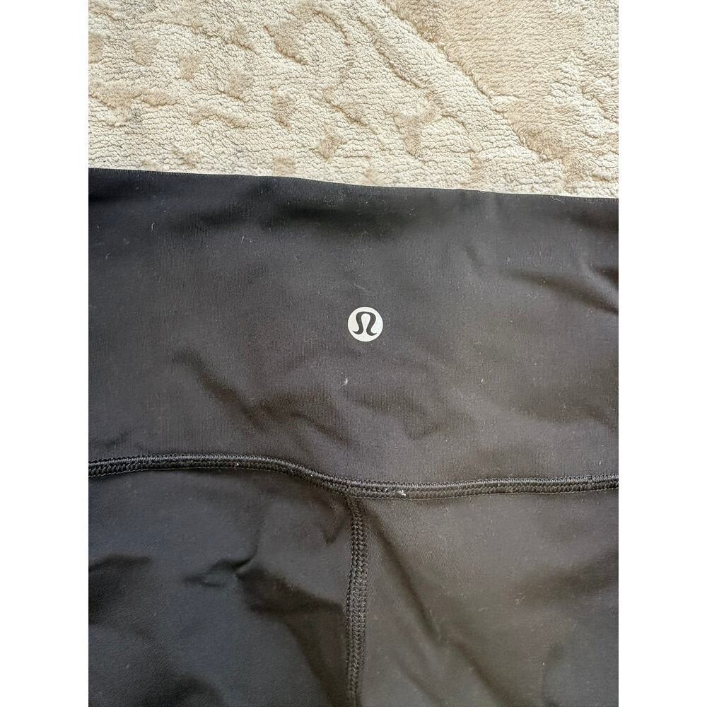 Lululemon Women's High Waisted Mesh Panel Leggings Black Size 6 Hidden Pocket - Picture 3 of 7